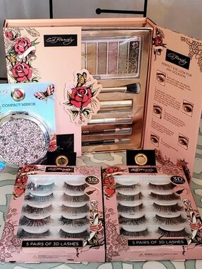 Ed Hardy Tatooed Beauty Eye Makeup Set with False Lashes And L.K. Compact Mirror